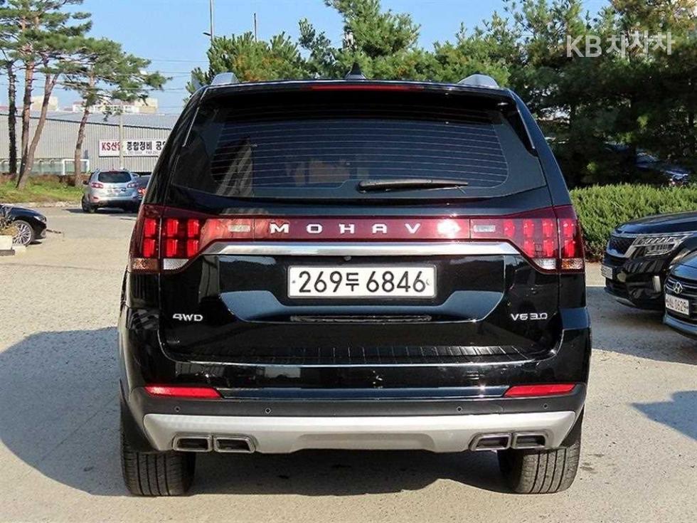 2021 - kia mohave