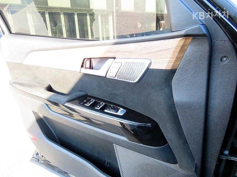 2021 - kia mohave