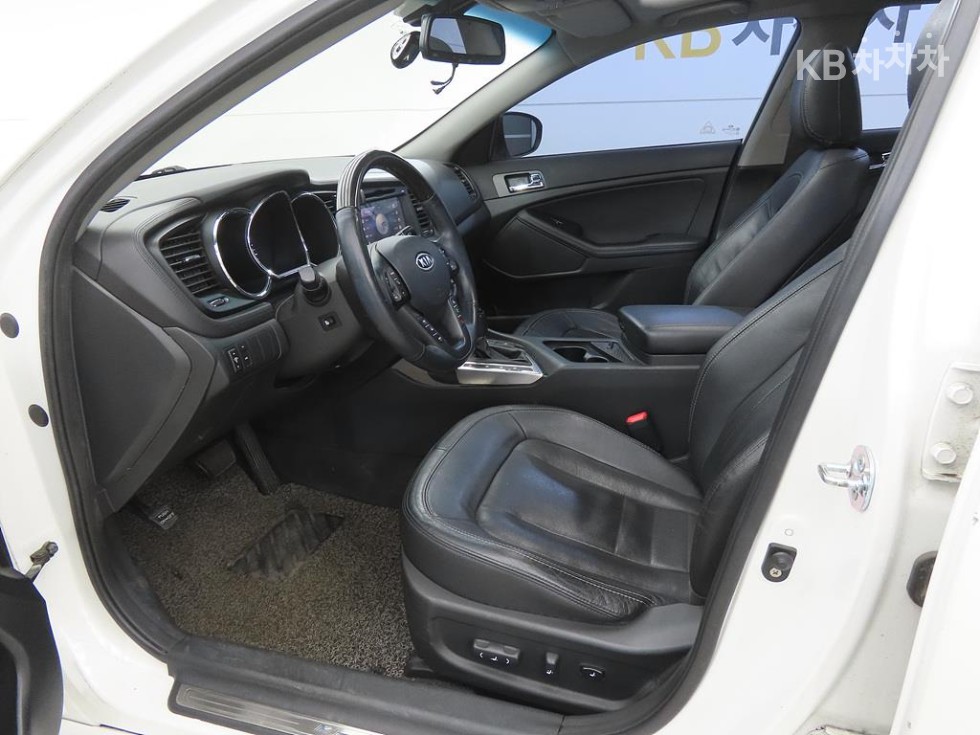 2012 - kia k5