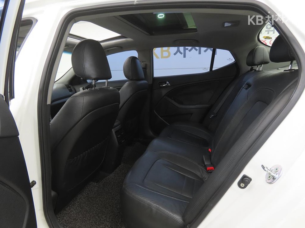 2012 - kia k5