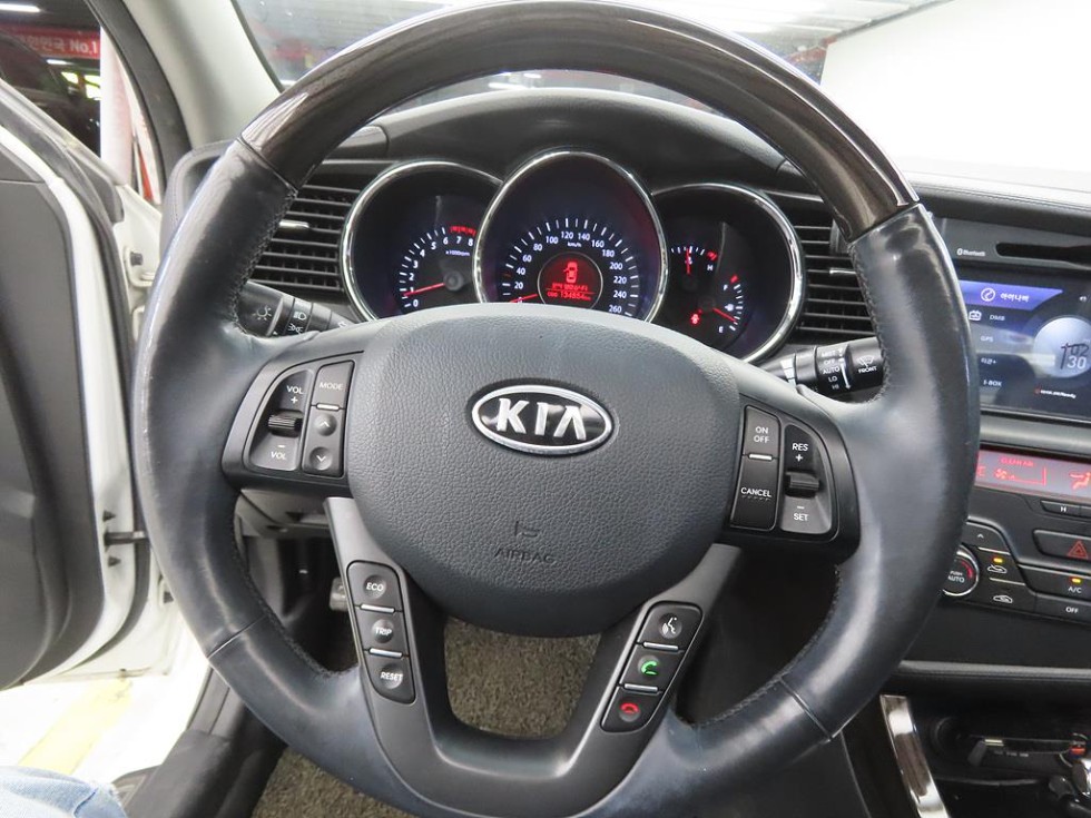 2012 - kia k5