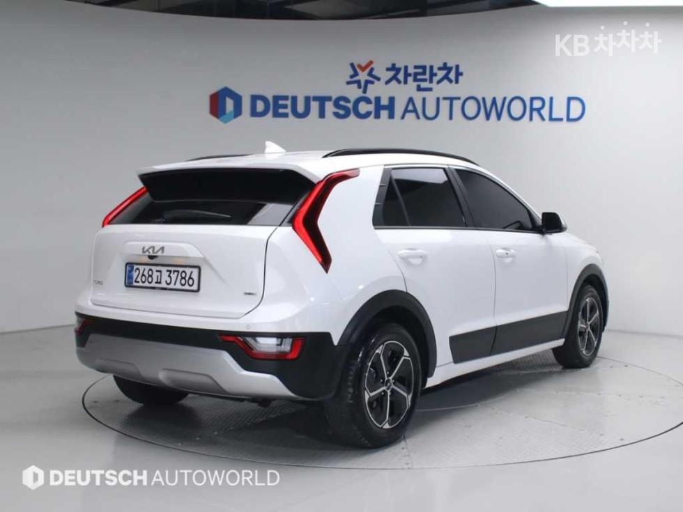 Kia Niro — miniaturë 2