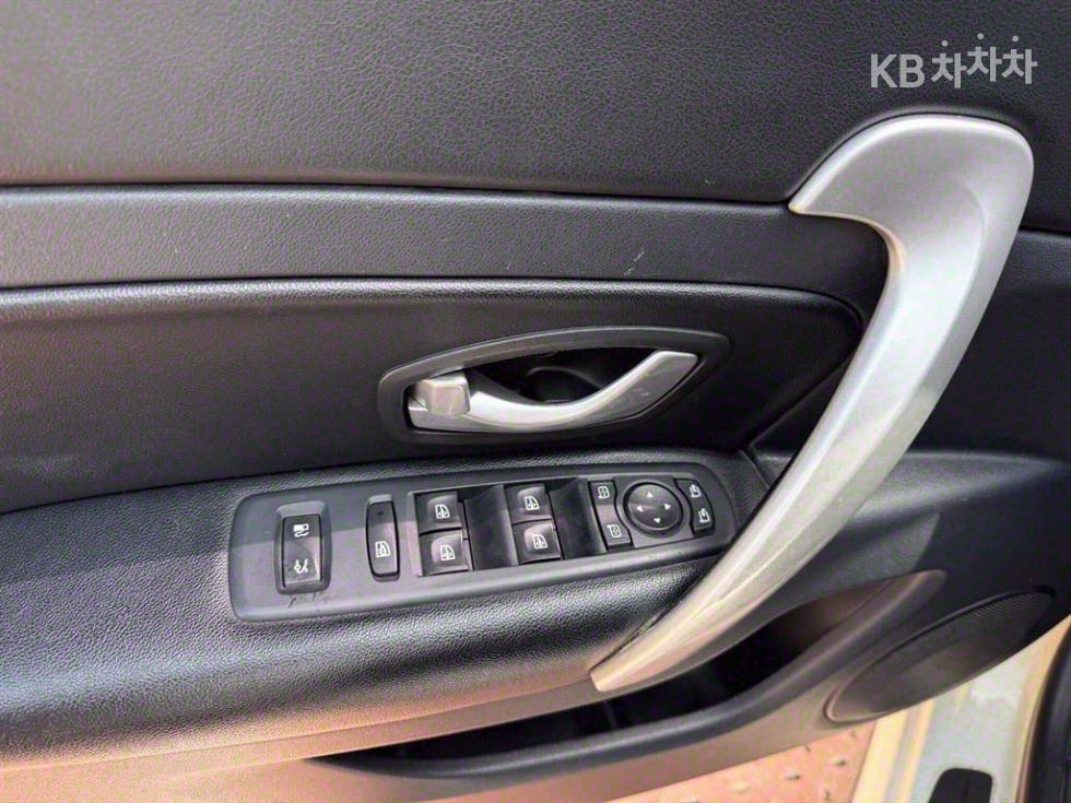 Renault Samsung SM5 — miniaturë 12