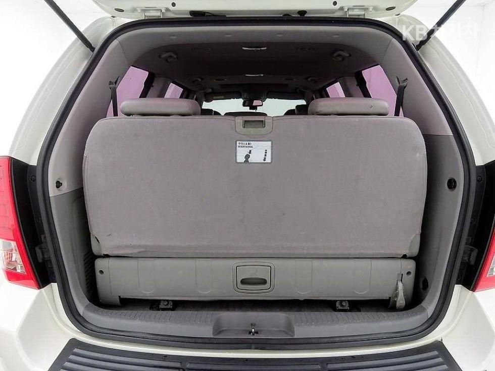 2012 - kia carnival