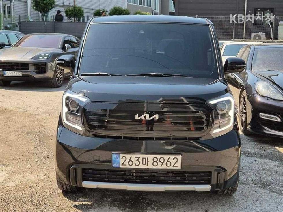 2023 - kia ray