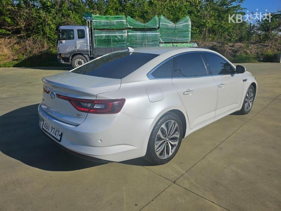 Renault Samsung SM6 — miniaturë 3