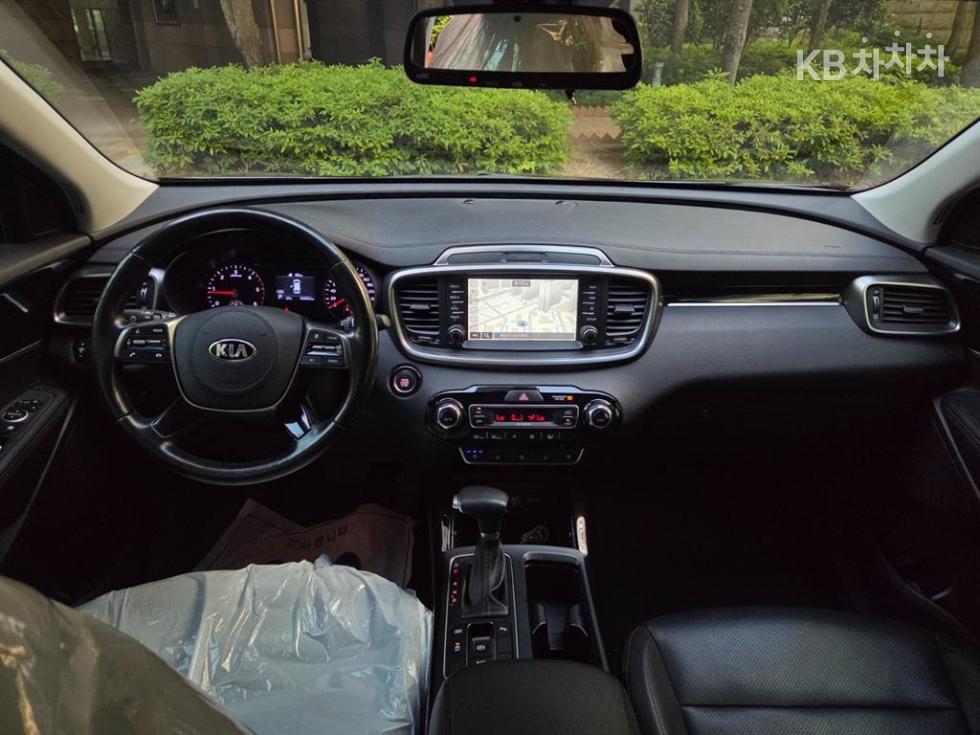 2018 - kia sorento