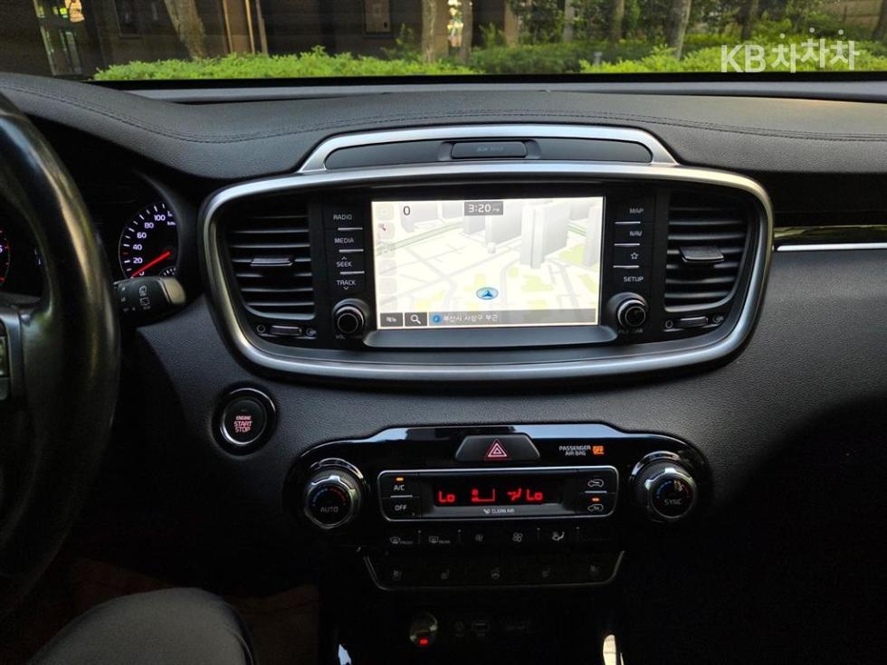 2018 - kia sorento