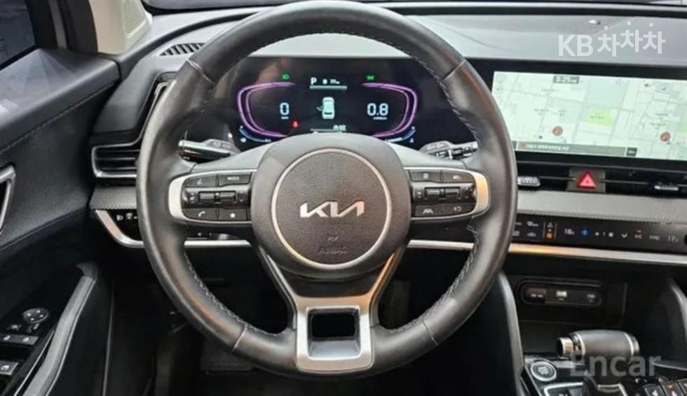 2023 - kia sportage