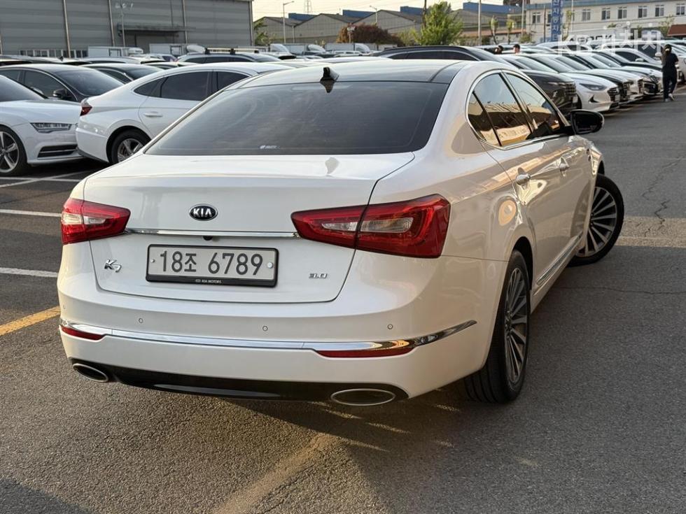 2015 - kia k7