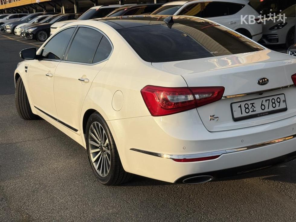 2015 - kia k7