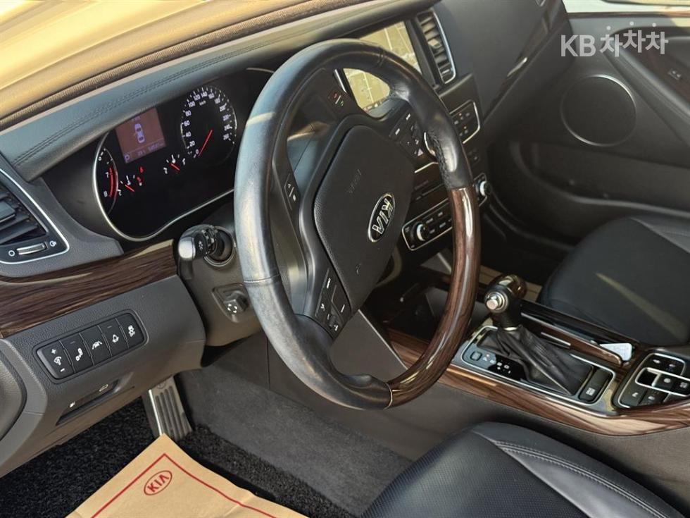 2015 - kia k7
