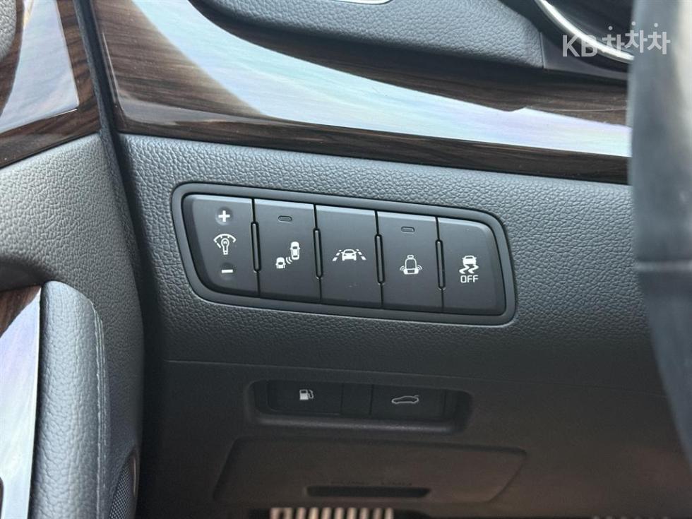 2015 - kia k7