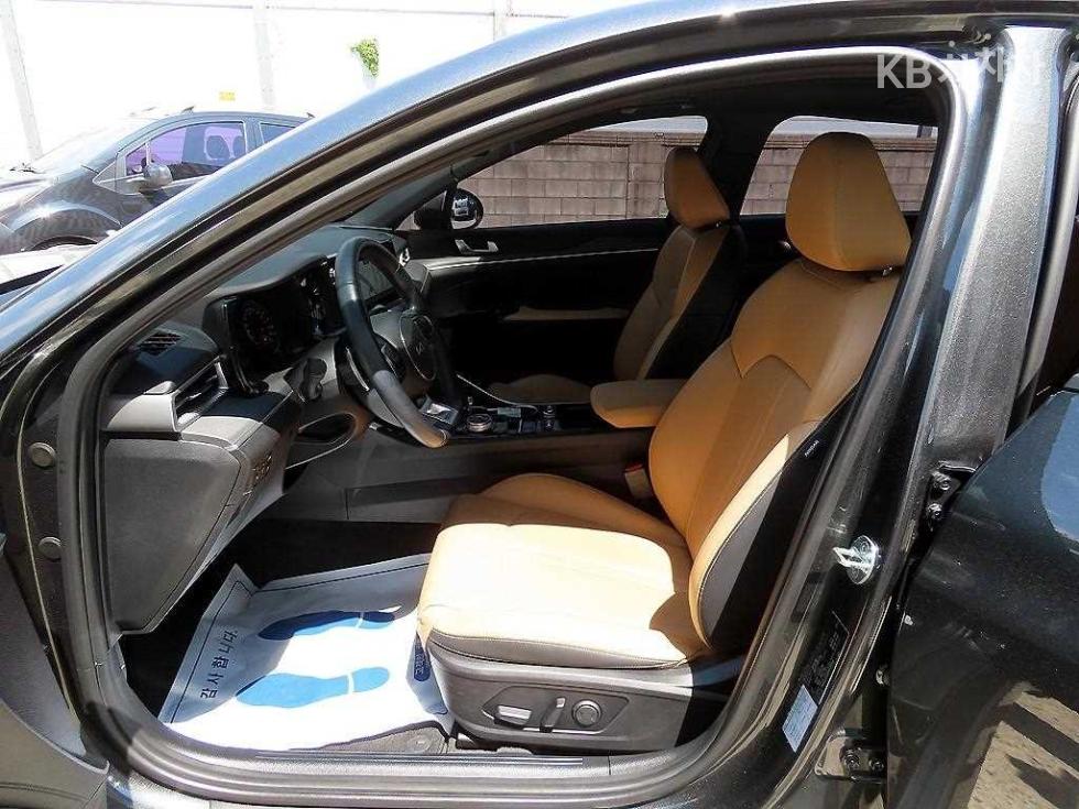 2023 - kia k5