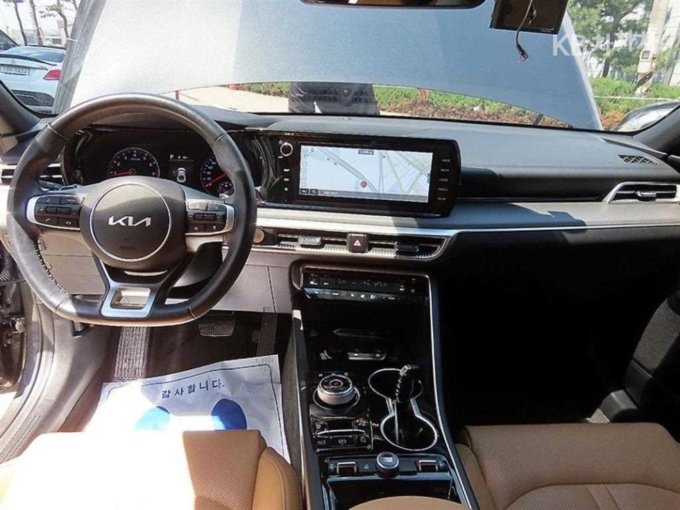 2023 - kia k5
