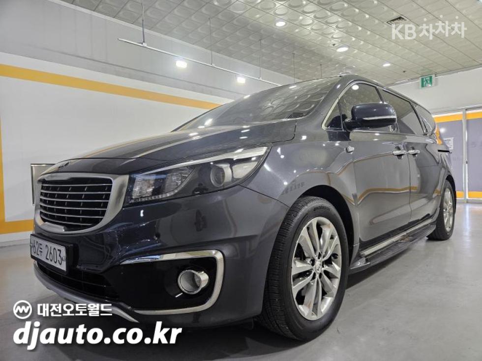 2017 - kia carnival