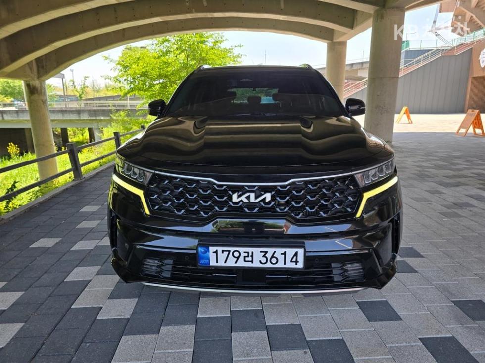 2022 - kia sorento