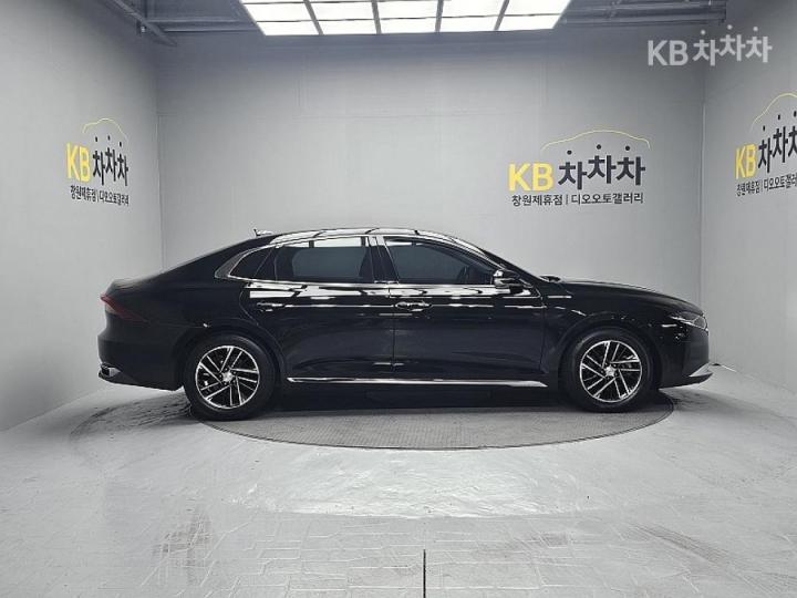 Hyundai Grandeur 2.5 Premium 5