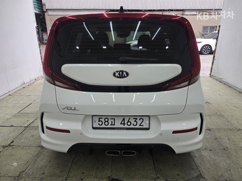 2019 - kia soul