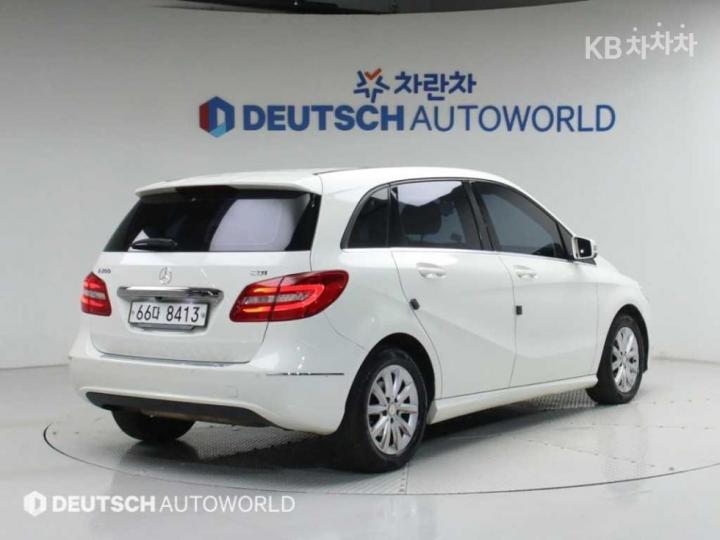 Mercedes-Benz B-Class W246 B200 CDI Base Type 3