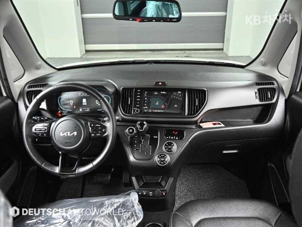 2023 - kia ray