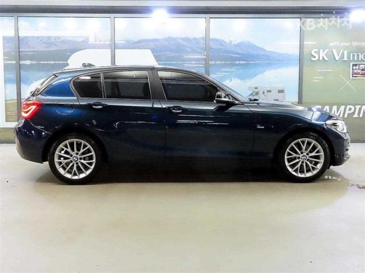 BMW 1 Series New 118d Sport Base Type 4