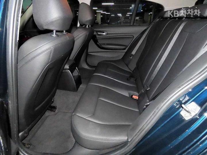 BMW 1 Series New 118d Sport Base Type 8