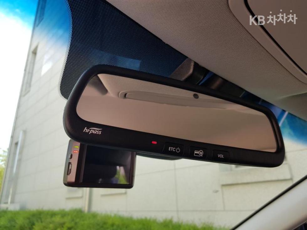 2018 - kia k7