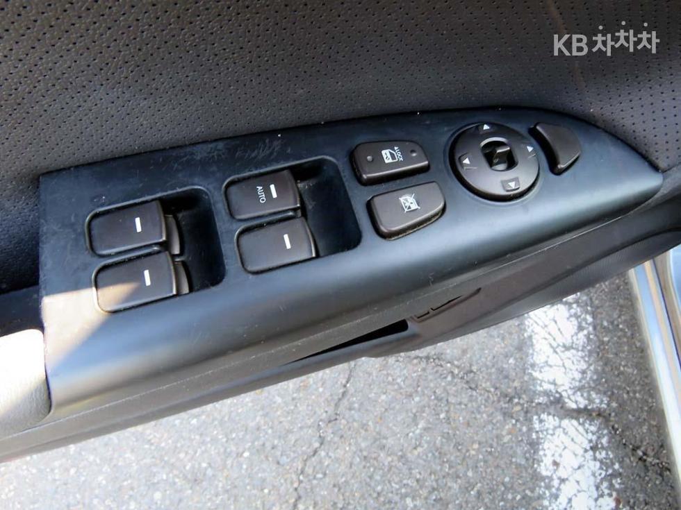 Hyundai Sonata — miniaturë 9