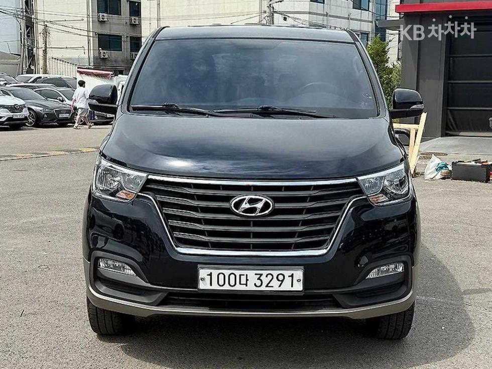 Hyundai Grand Starex