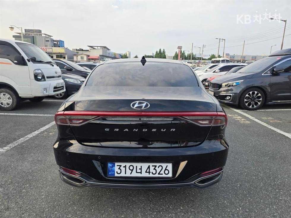 Hyundai Grandeur — miniaturë 4