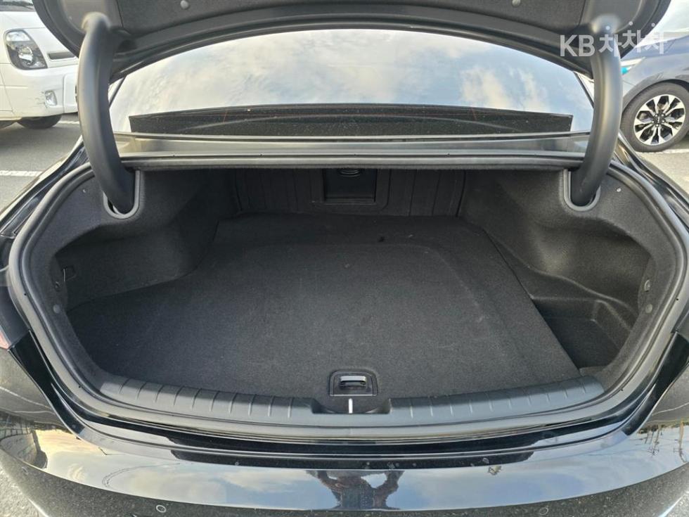 Hyundai Grandeur — miniaturë 7