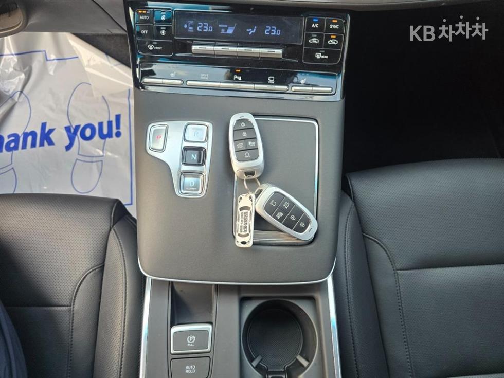 Hyundai Grandeur — miniaturë 13