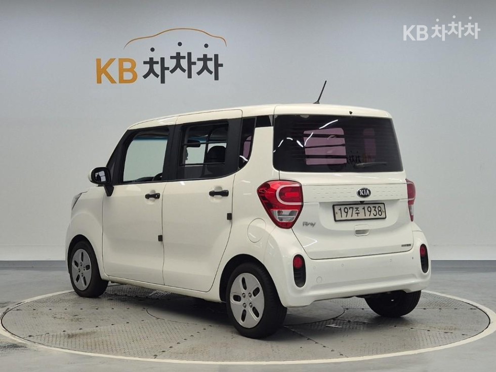 2018 - kia ray