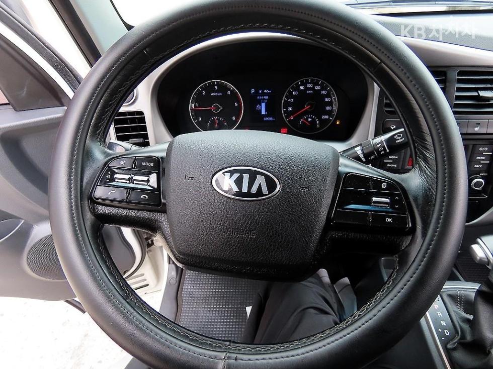 2020 - kia bongo iii