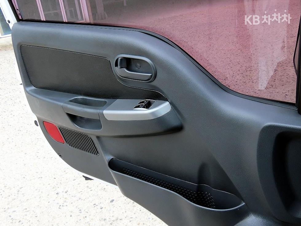 2020 - kia bongo iii