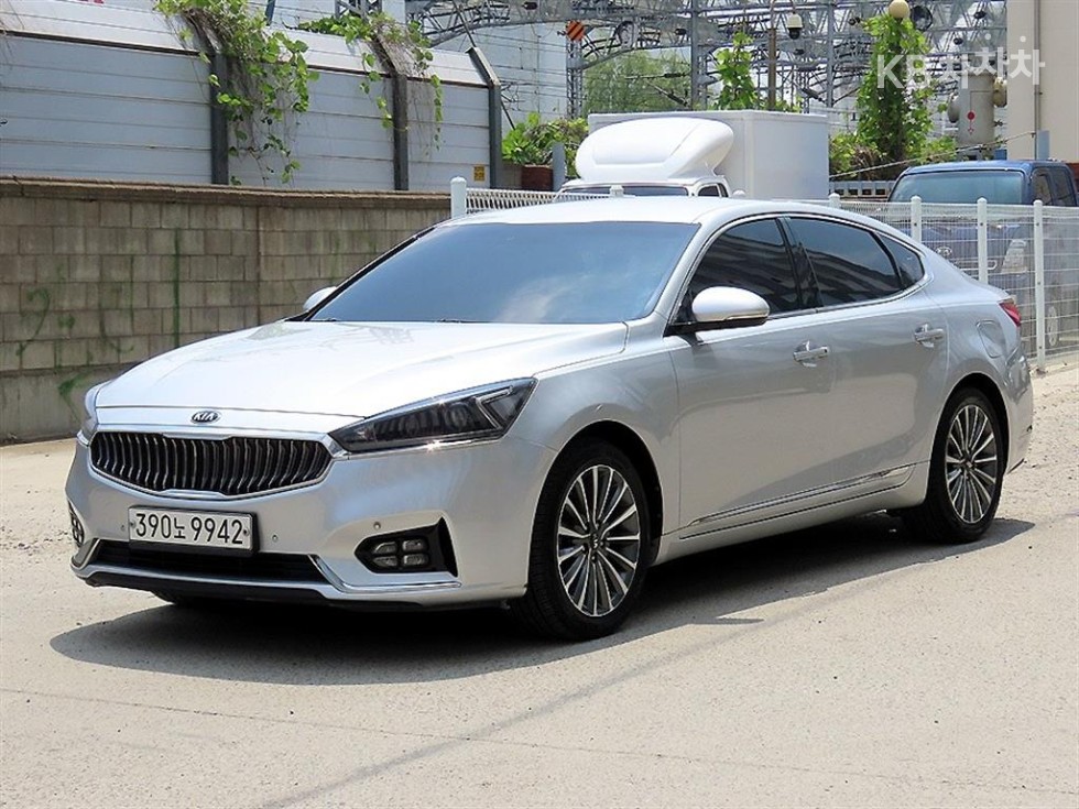 2016 - kia k7