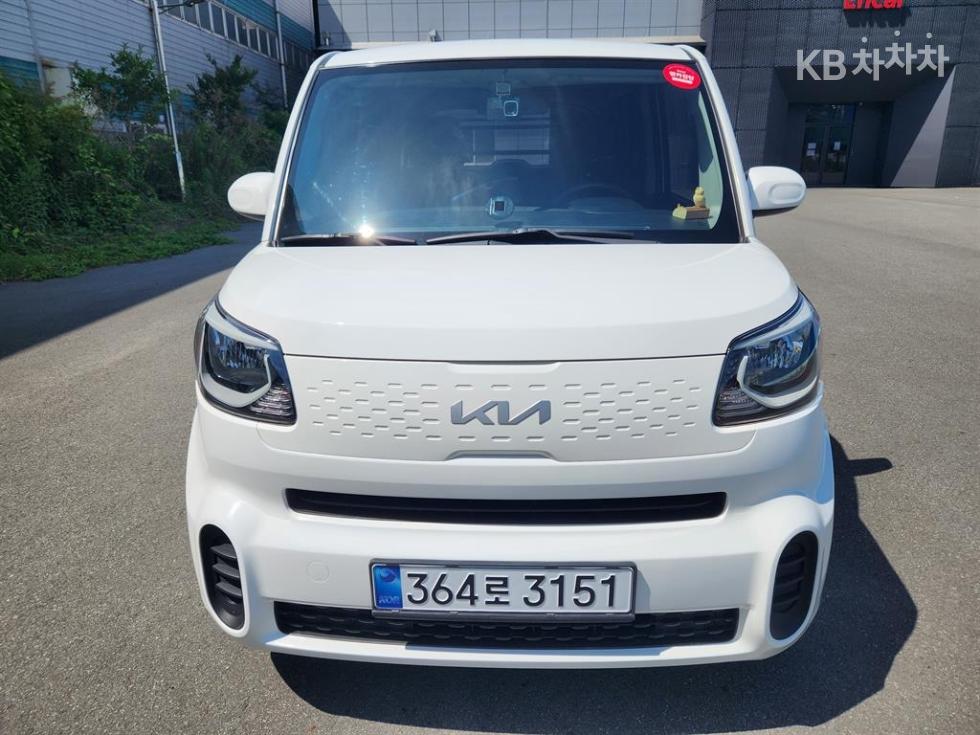 2022 - kia ray