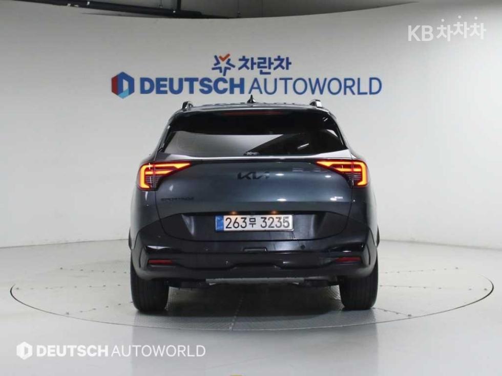 2025 - kia sportage