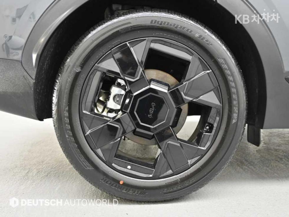 2025 - kia sportage