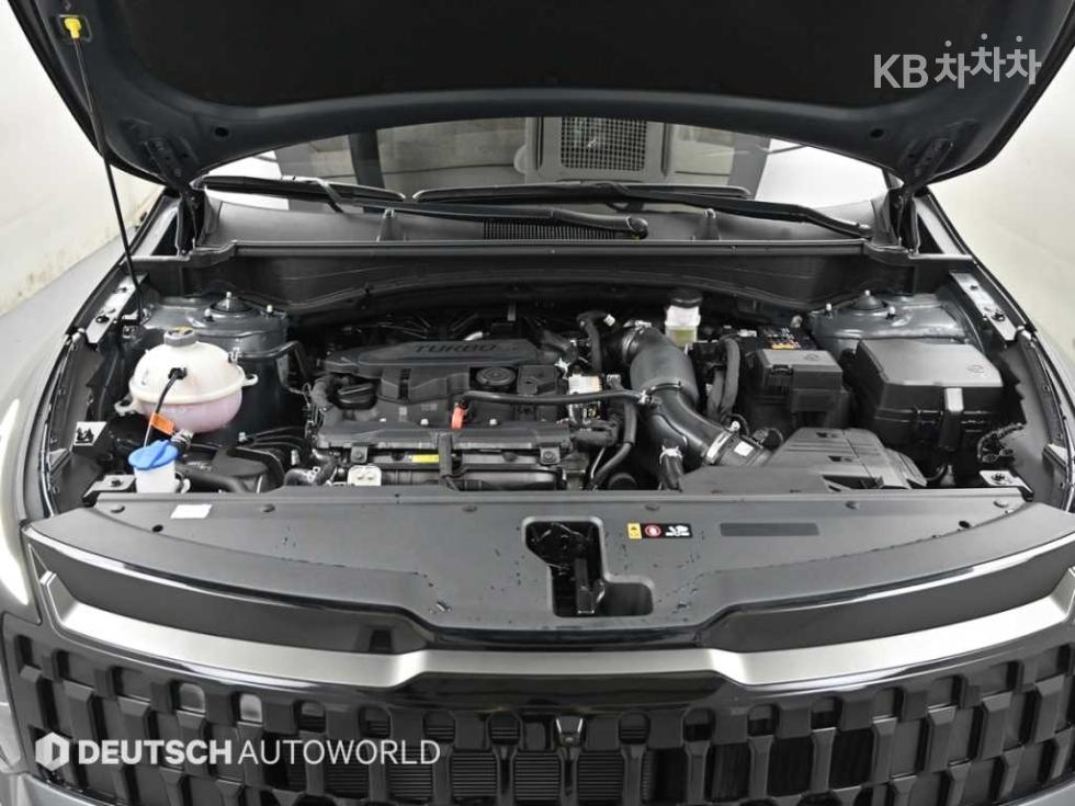 2025 - kia sportage