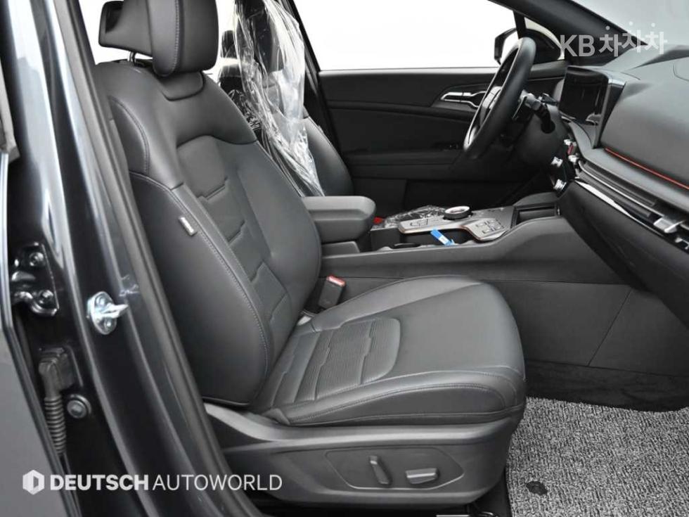 2025 - kia sportage
