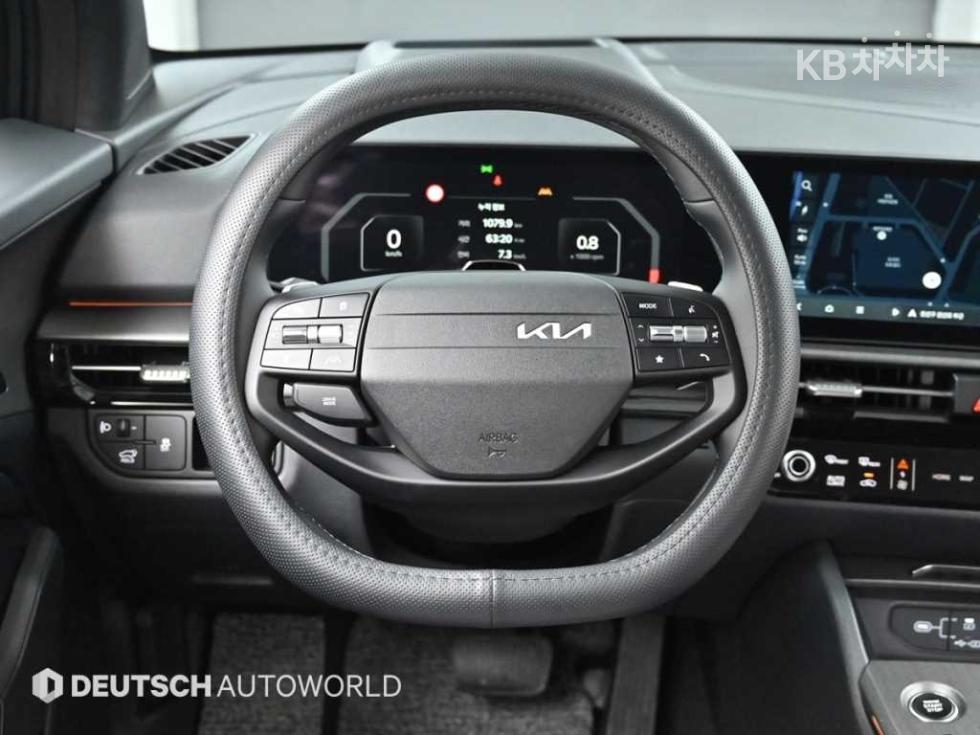 2025 - kia sportage