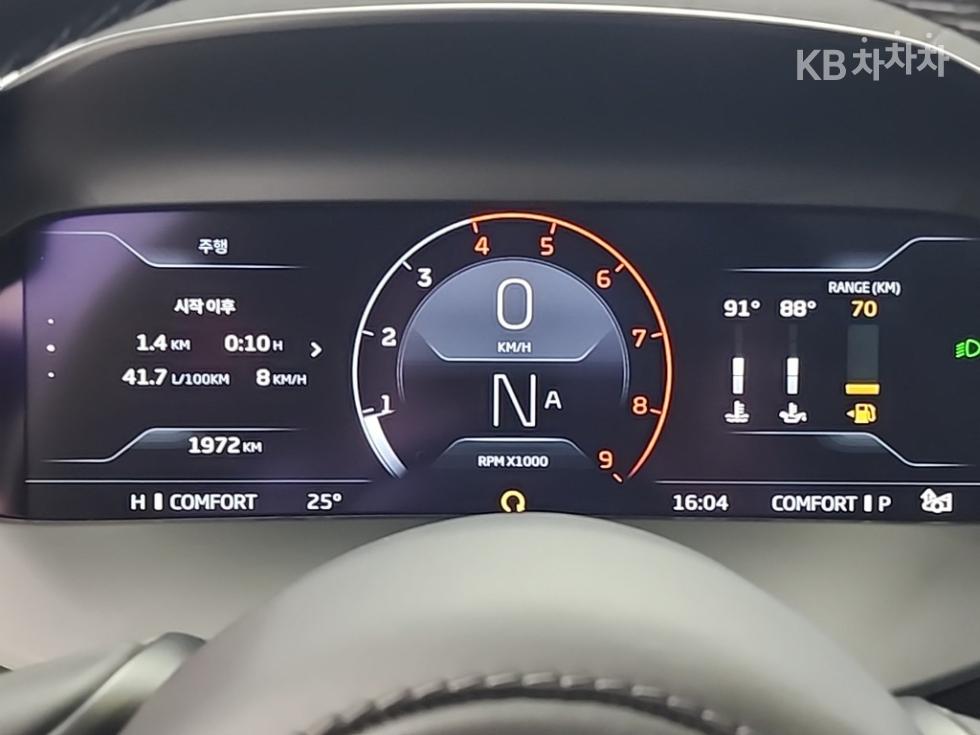 2024 McLaren 750S photo