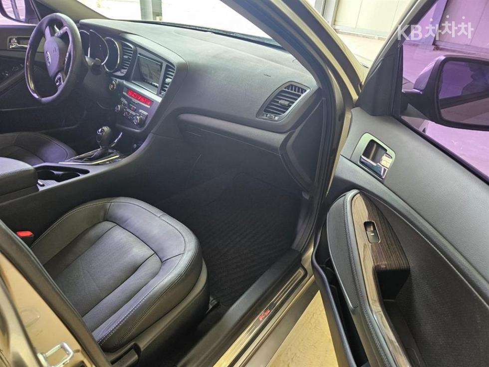 2011 - kia k5
