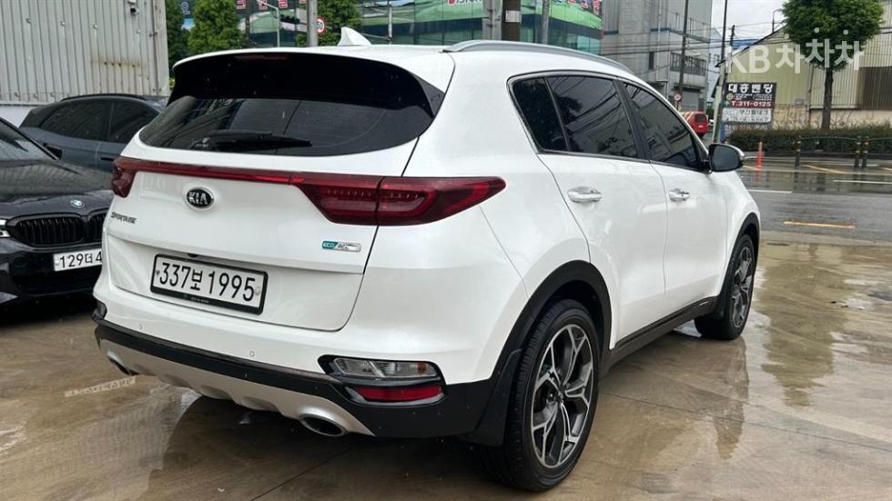 2019 - kia sportage