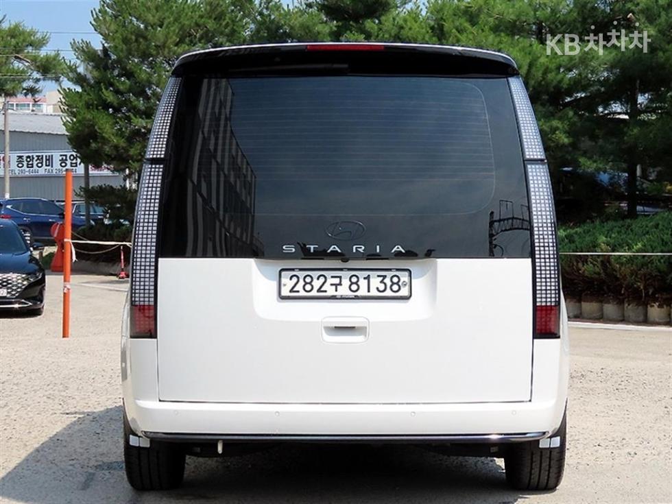 Hyundai Staria — miniaturë 4