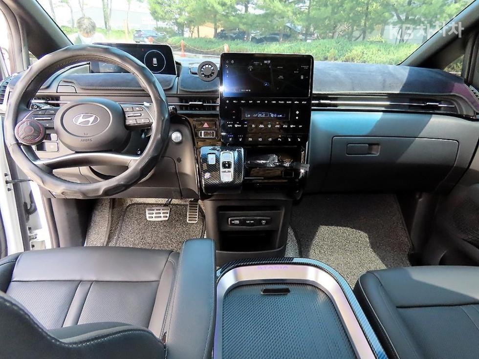 Hyundai Staria — miniaturë 7