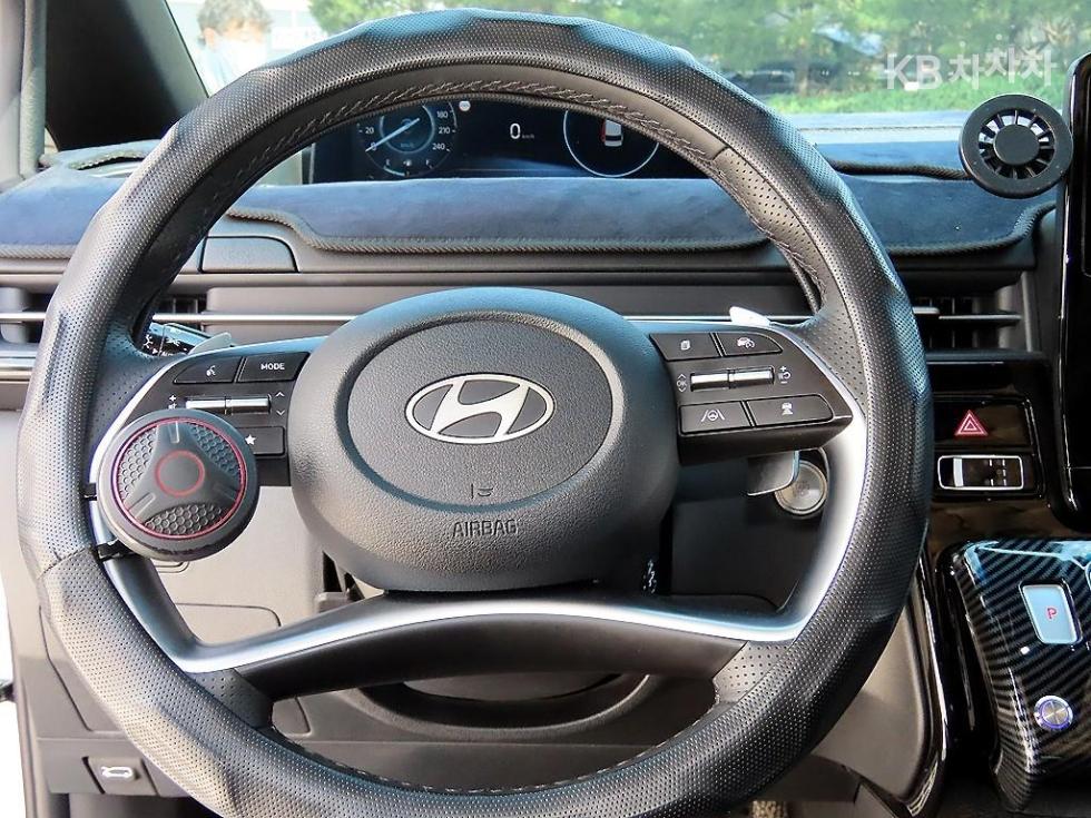 Hyundai Staria — miniaturë 8