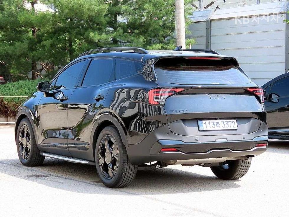 2025 - kia sportage